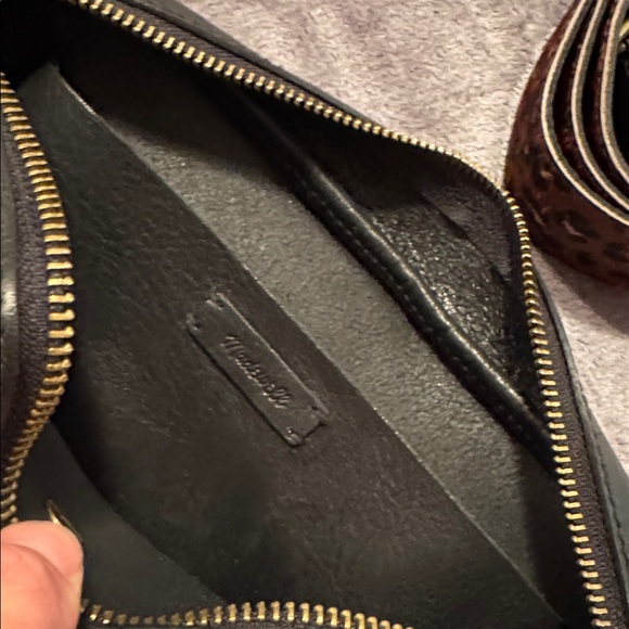 MADEWELL large transport camera bag Blk - Picture 8 of 10